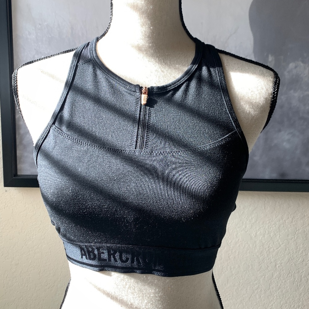 Abercrombie & Fitch Sports Bra Size Small